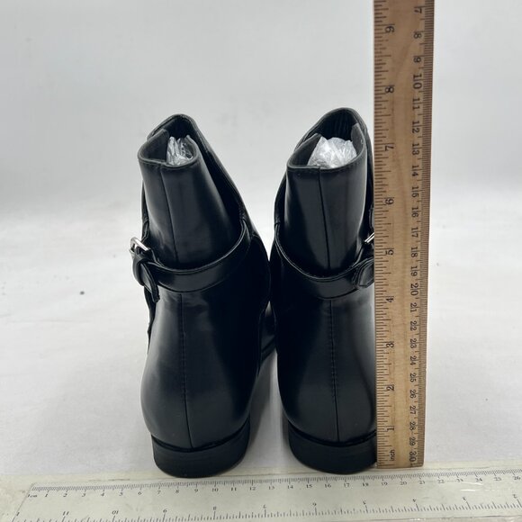 Elegant Black Ankle Boots - Picture 4 of 7